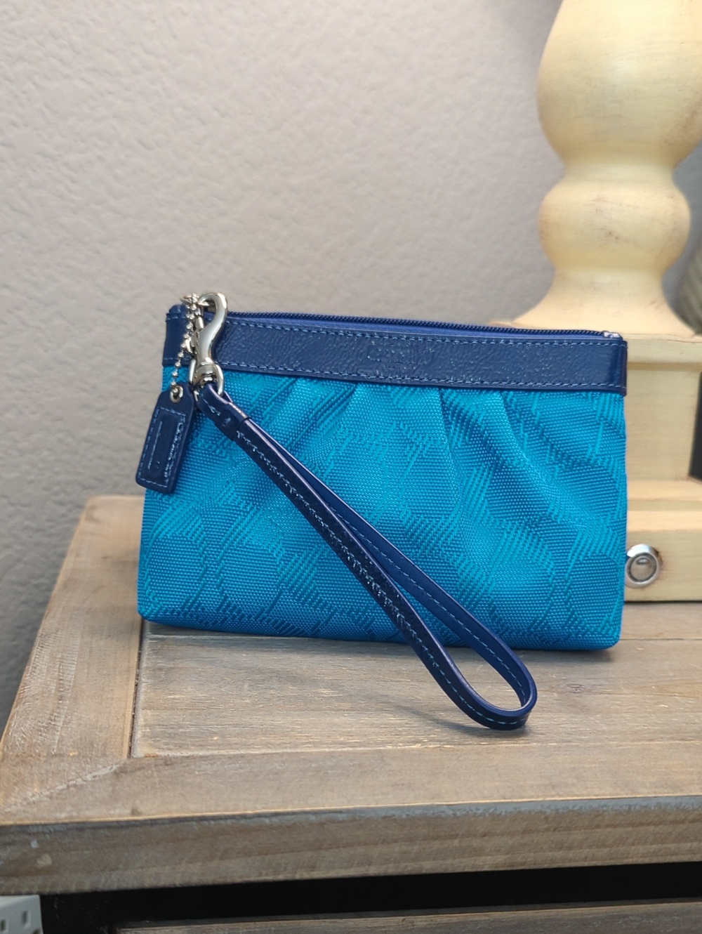 Coach Y2K Electric Blue Signature Pleated Wristlet Navy Patent Leather Trim